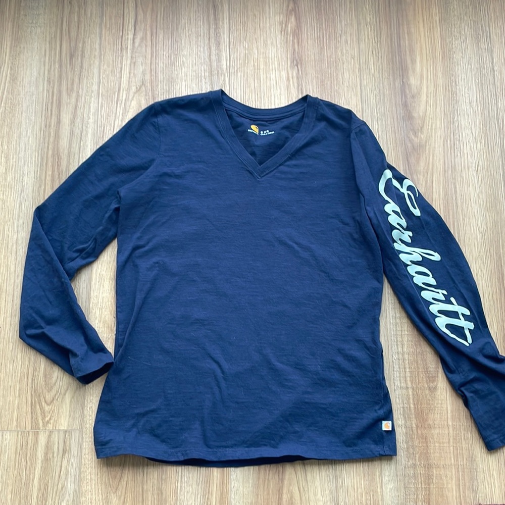 NWOT Carhartt Women’s Long Sleeve T-Shirt